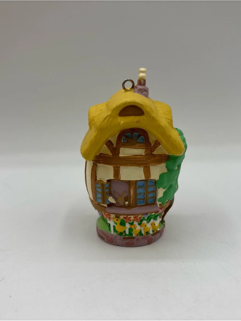 Hallmark Keepsake Ornament 1996 Vintage Apple Blossom Lane Collector’s Series
